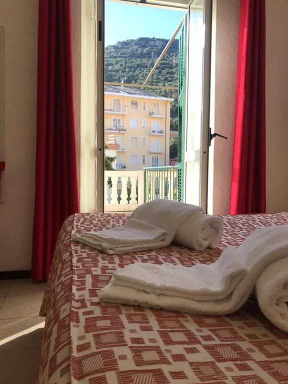 Double Room — Hotel B&B Giardino delle Rose Bike&Breakfast