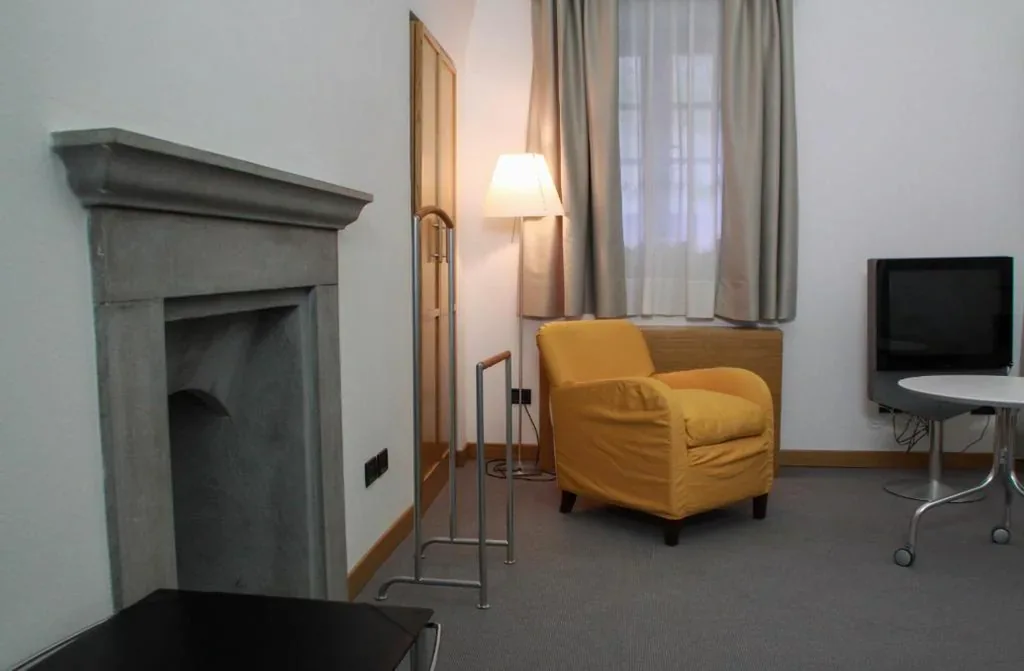 Double Room — Hotel Cavour Et Des Officiers