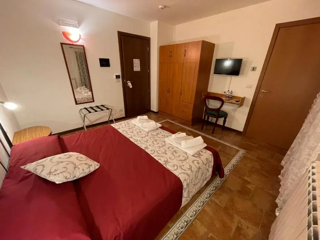 Double Room — Hotel Chalet du Soleil
