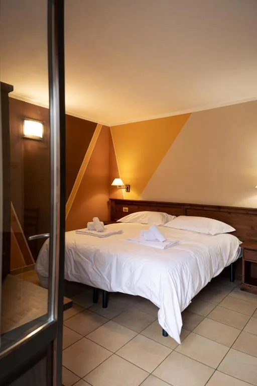 Double Room — Hotel Chalet Seggiovia