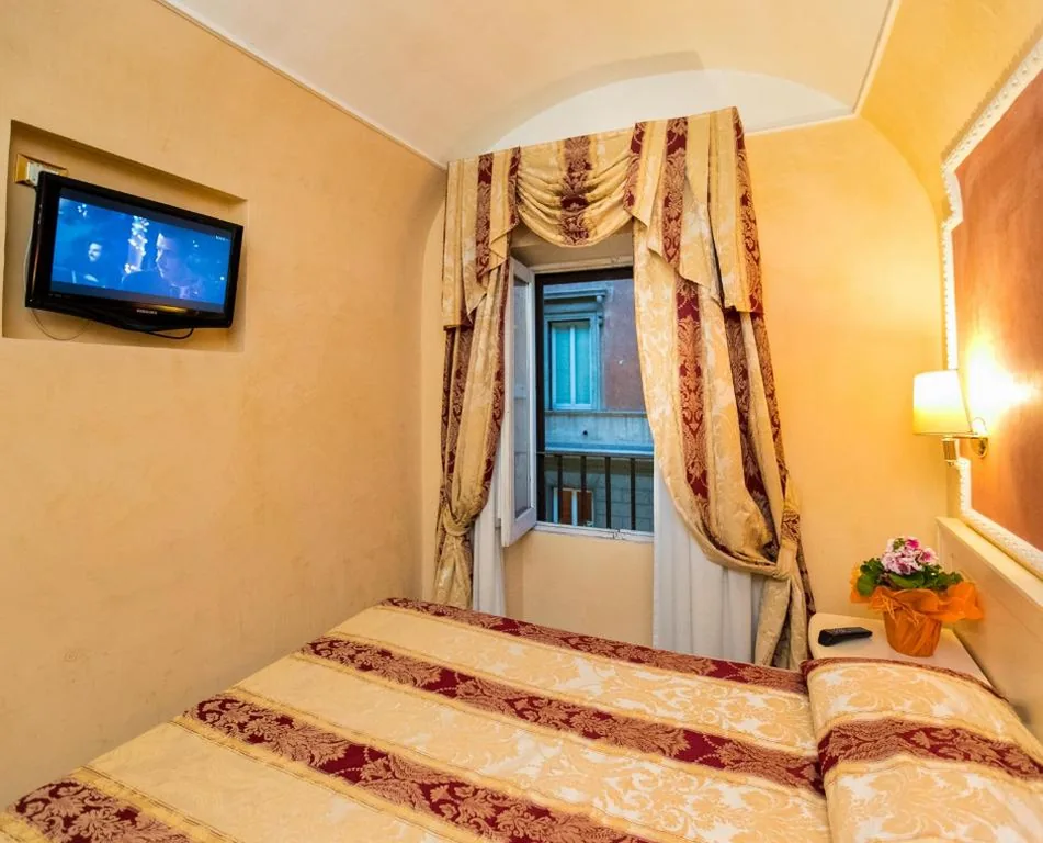 Double Room — Hotel Erdarelli