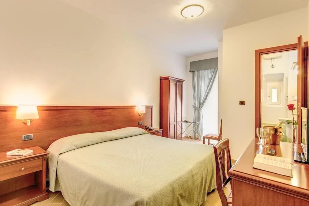 Double Room — Hotel Flavio
