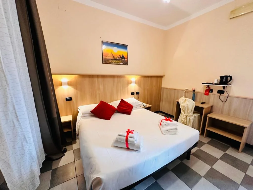 Double Room — Hotel Galata