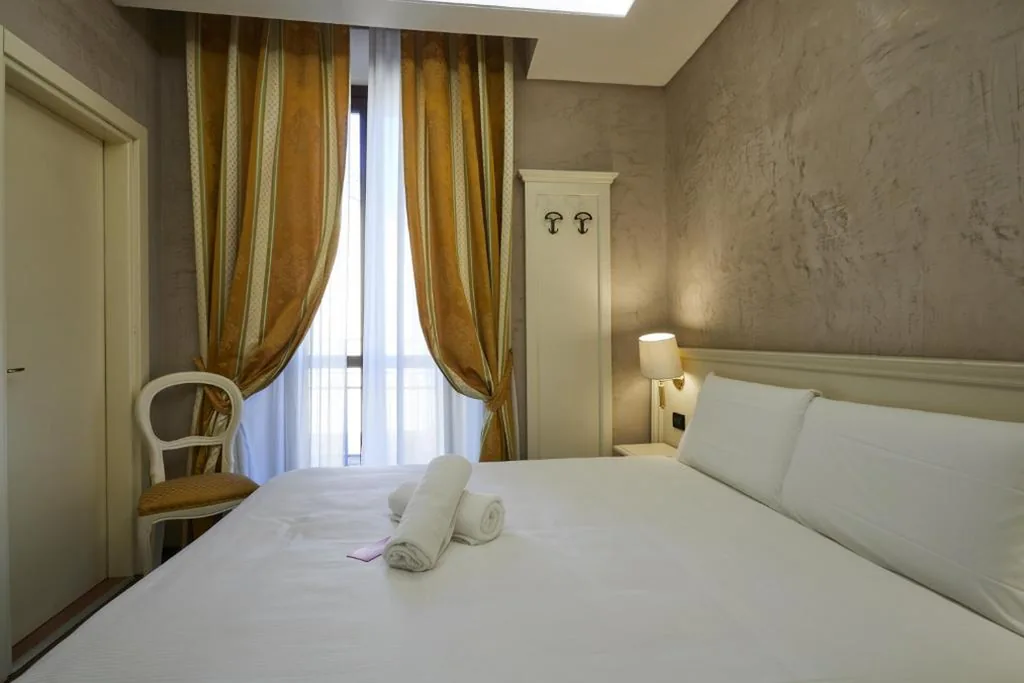 Camera Matrimoniale — Hotel Galimberti