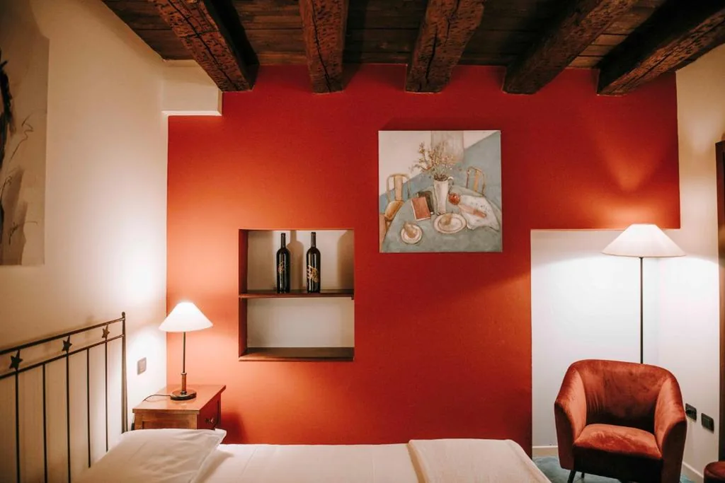 Camera Matrimoniale — Hotel La Contrada