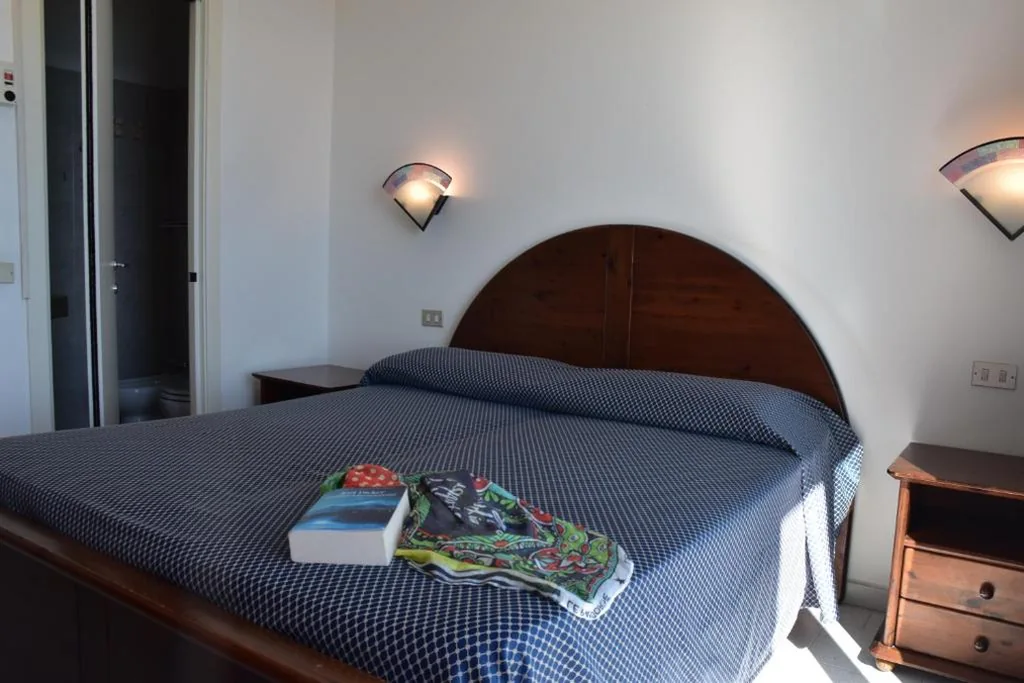 Camera Matrimoniale — Hotel La Gioiosa