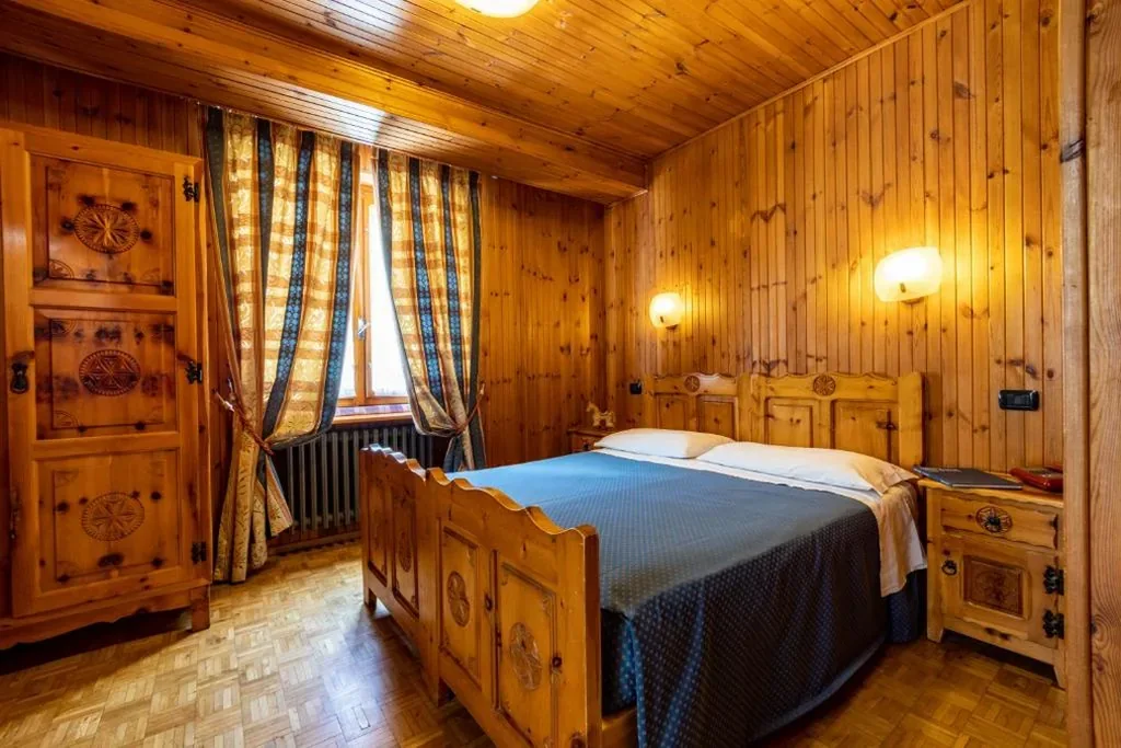 Camera Matrimoniale — Hotel Le Campagnol