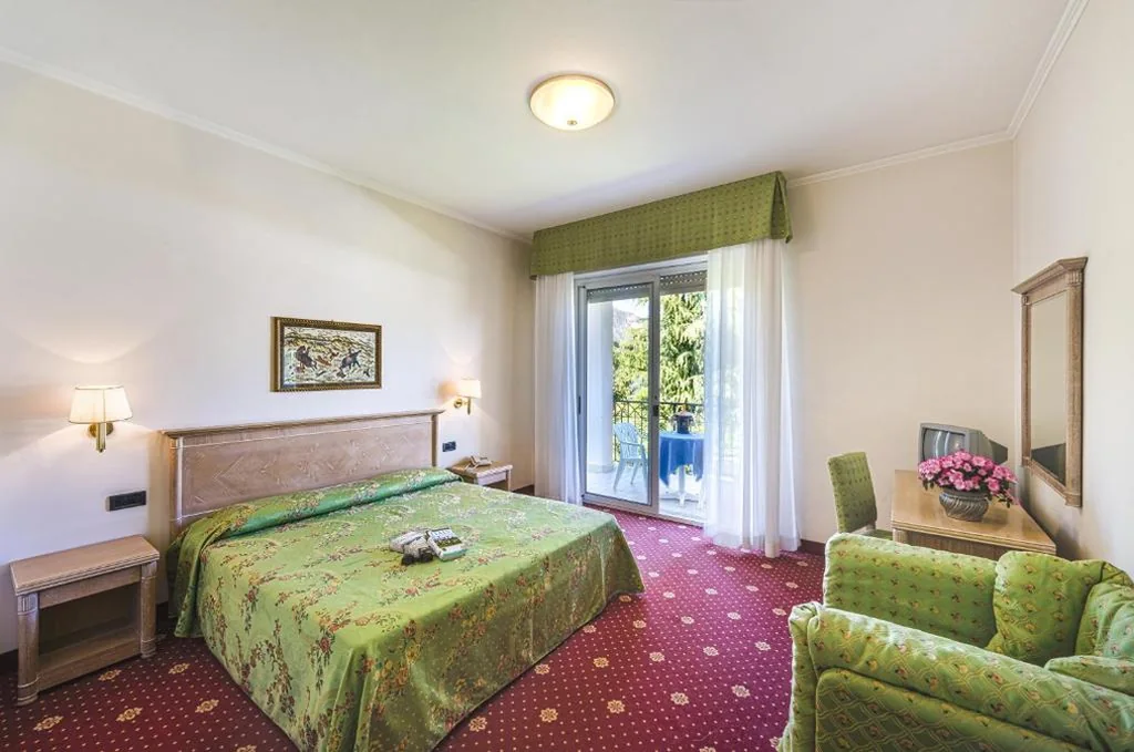 Camera Matrimoniale — Hotel Lido La Perla Nera