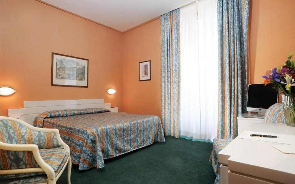 Double Room — Hotel Patria