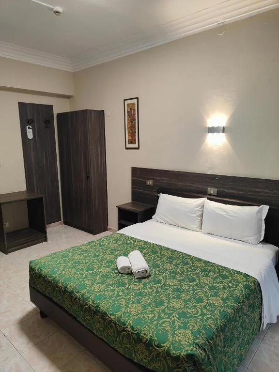 Double Room — Hotel Romano