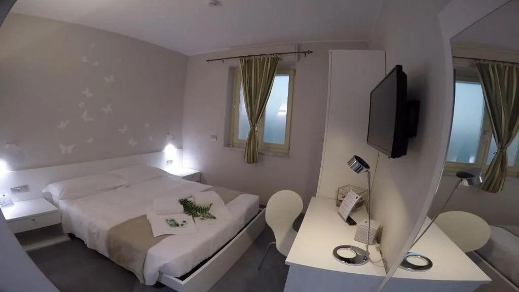 Camera Matrimoniale — Hotel Sant’Anna