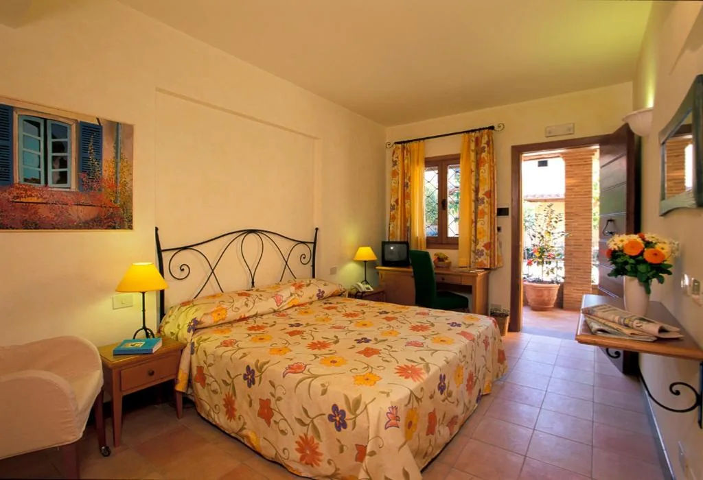 Camera Matrimoniale — Hotel Santa Maria