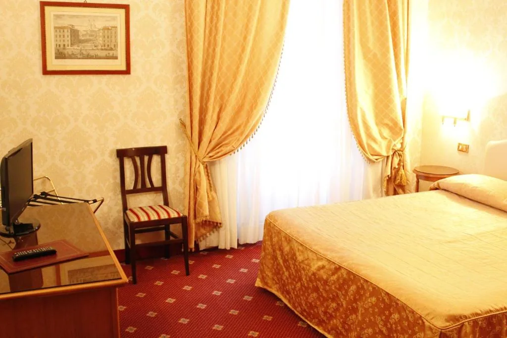 Camera Matrimoniale — Hotel Torino