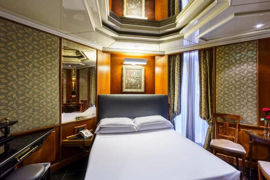 Double Room — Hotel Valadier