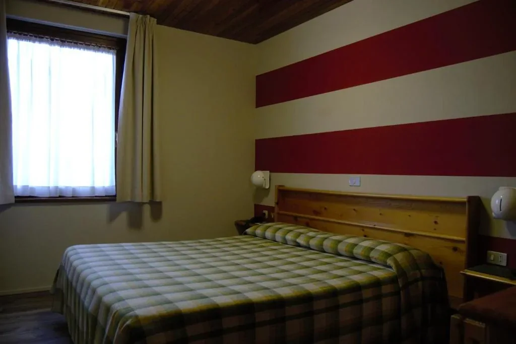 Double Room — Hotel Valdotain
