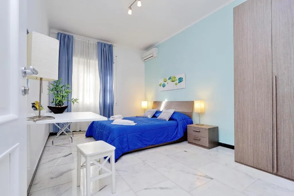 Camera Matrimoniale — I Pini di Roma – Rooms & Suites