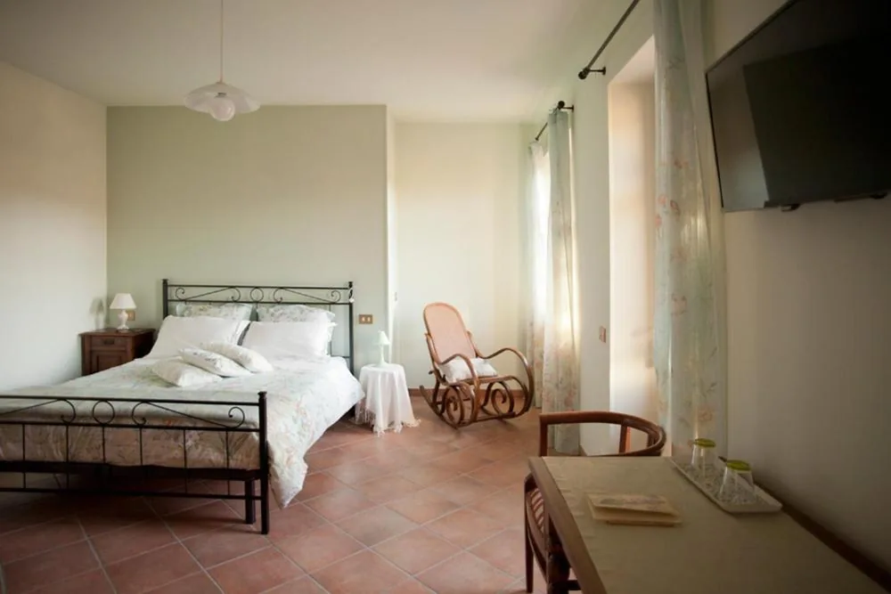 Double Room — Il Germano Reale