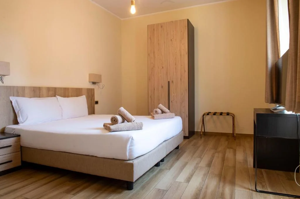 Double Room — JSK Suite