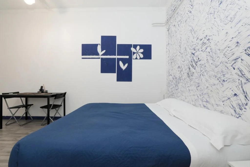 Camera Matrimoniale — Le Mura room&breakfast