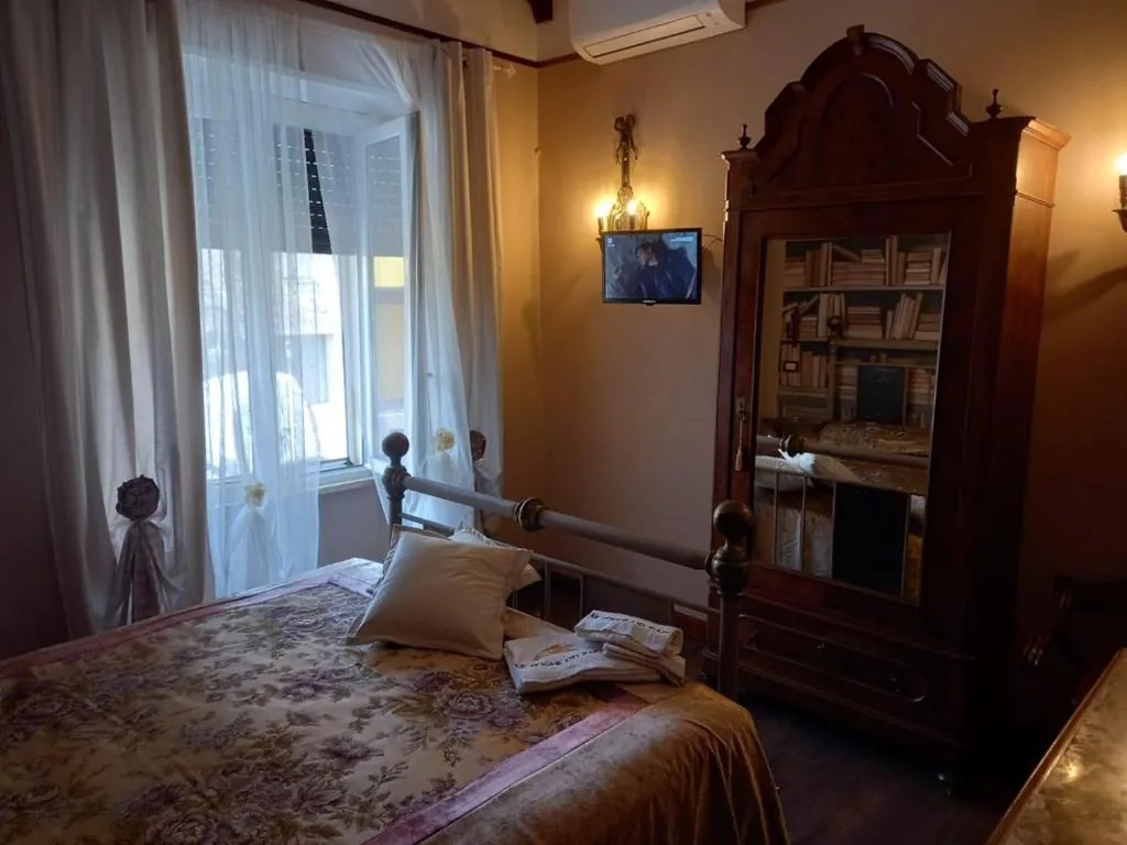 Double Room — Le spighe dei papi