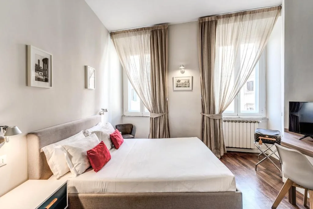 Double Room — Little Queen Relais