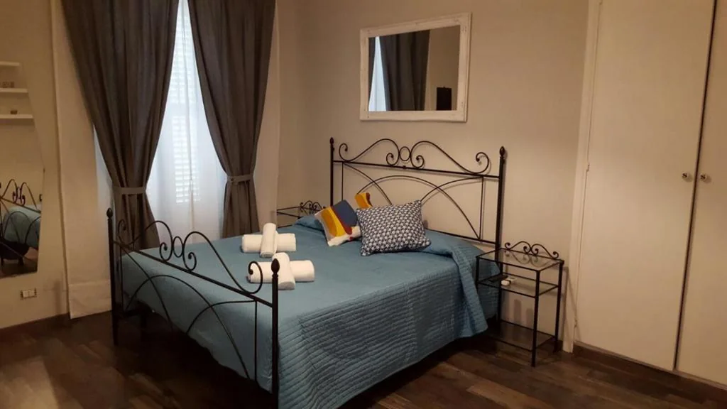 Double Room — Luiza Vatican House