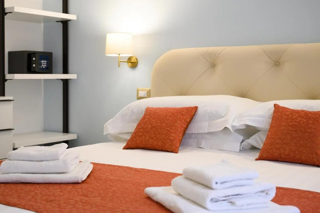 Camera Matrimoniale — Magnoliahome Suites at the Vatican