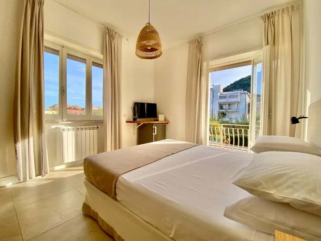 Double Room — Maison Sciscì