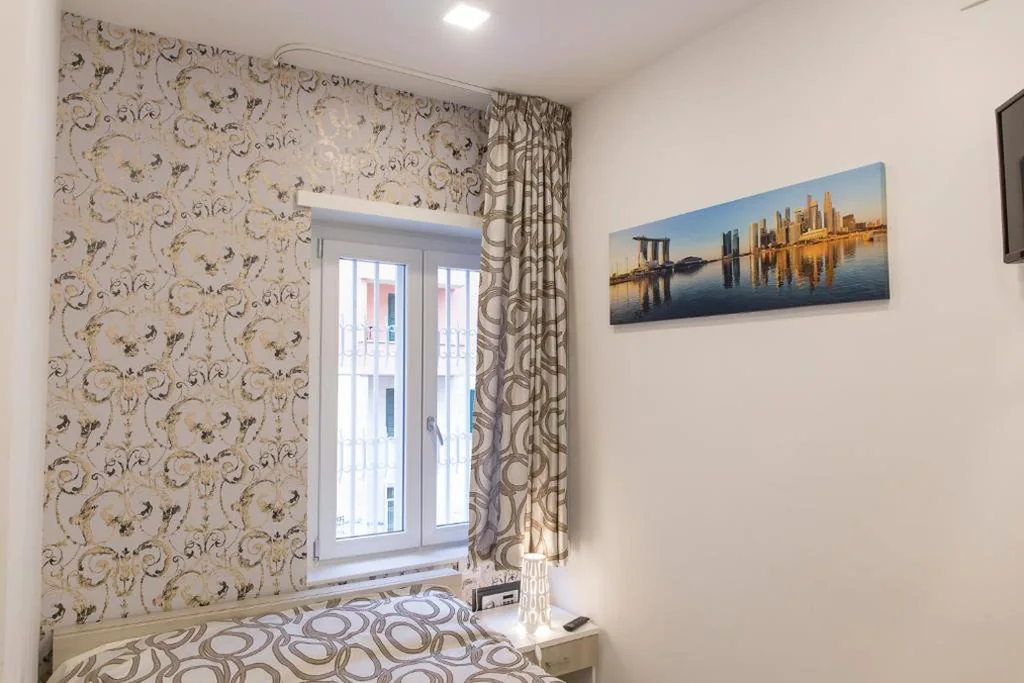 Double Room — Metronia Guest House