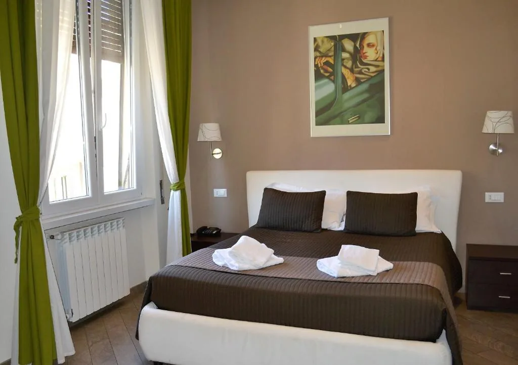 Double Room — Mia Suites