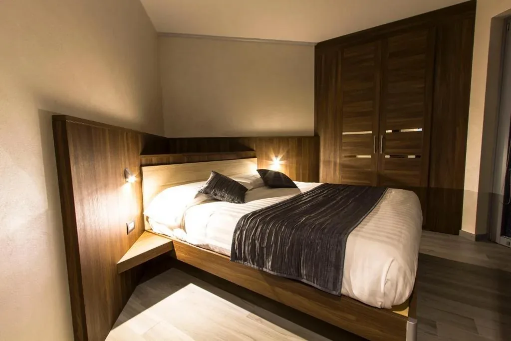 Double Room — Mito Hotel