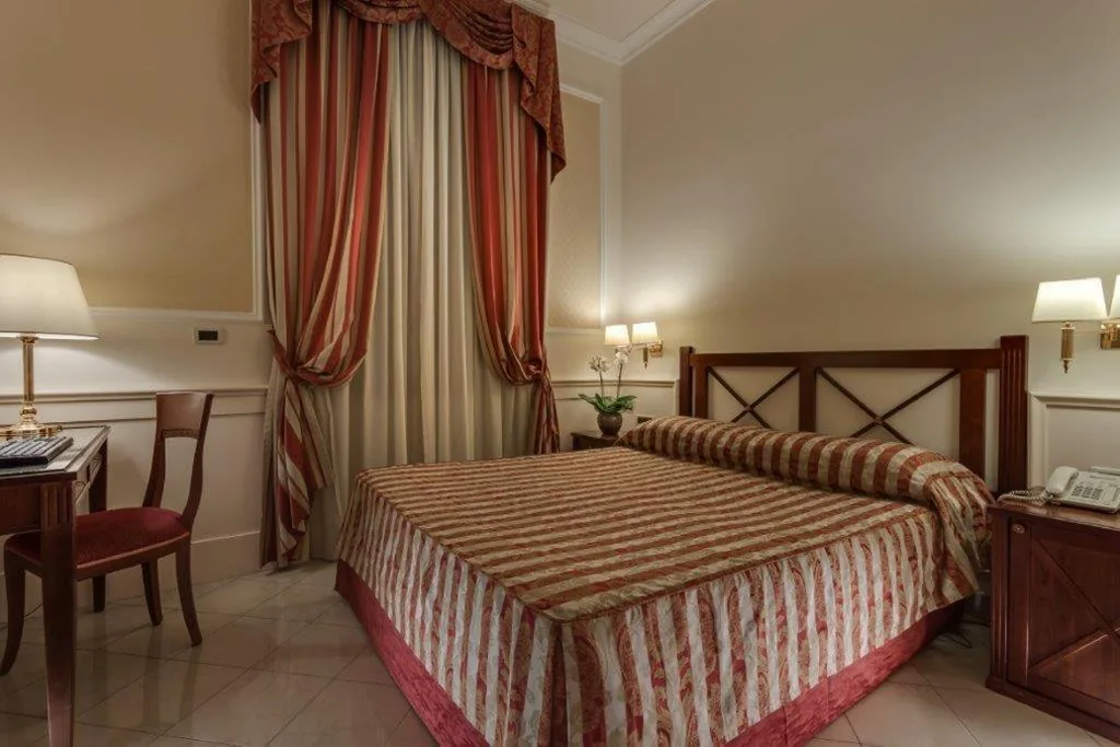 Double Room — Palazzo Cardinal Cesi
