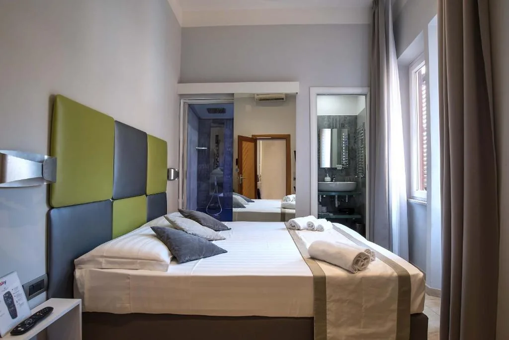 Double Room — Pantheon Caesar Relais