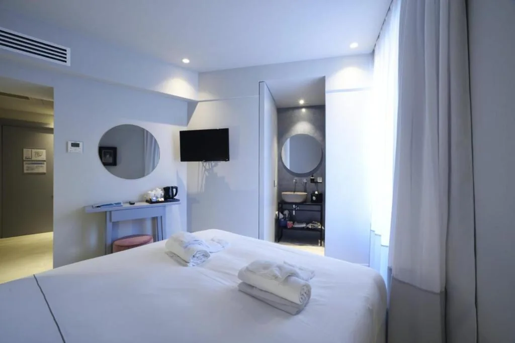 Camera Matrimoniale Piccola — Boutique Hotel de la Ville