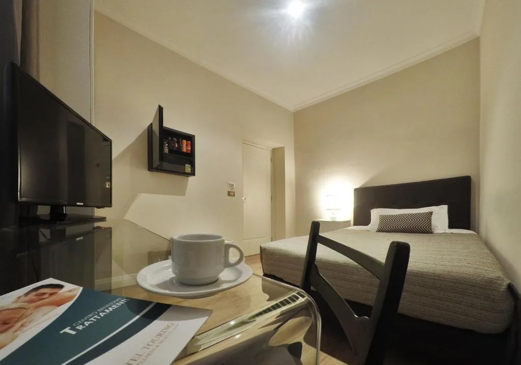 Small Double Room with Spa Access — Hotel Touring Wellness & Beauty