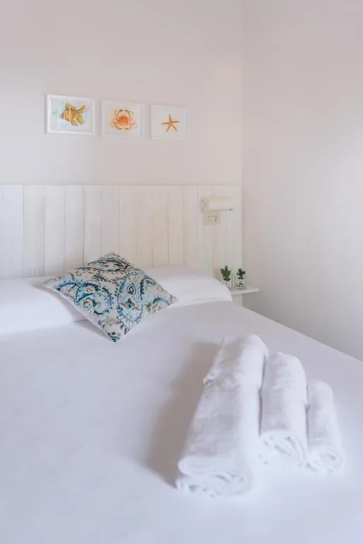 Small Double Room with Balcony — Mami Sabaudia Hotel
