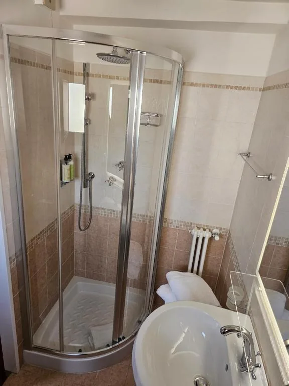 Small Double Room — Hotel Pacific