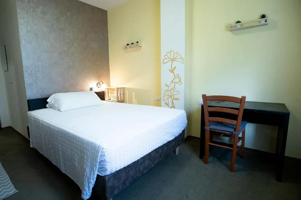 Small Double Room — Hotel Rendez Vous