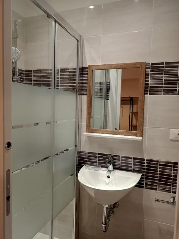 Small Double Room — Hotel Serena