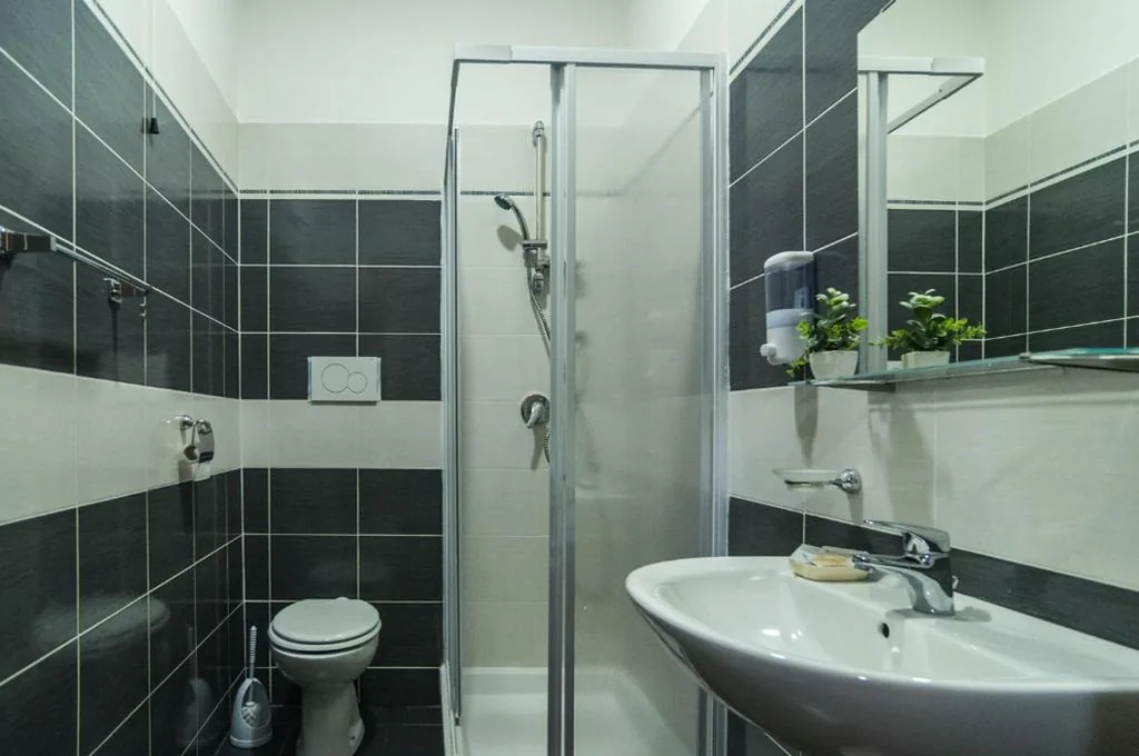Small Double Room — Leone