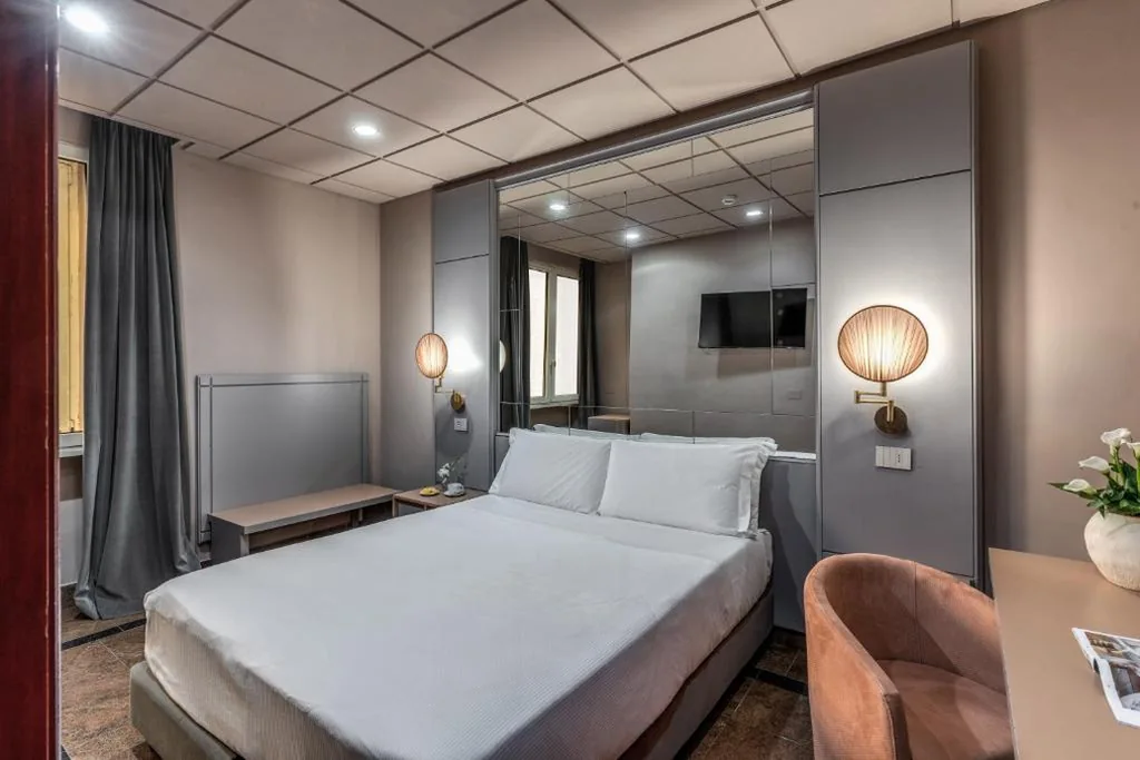 Small Double Room — Madison Hotel