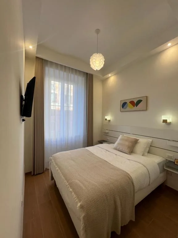 Camera Matrimoniale Piccola — Maison Almo Guesthouse