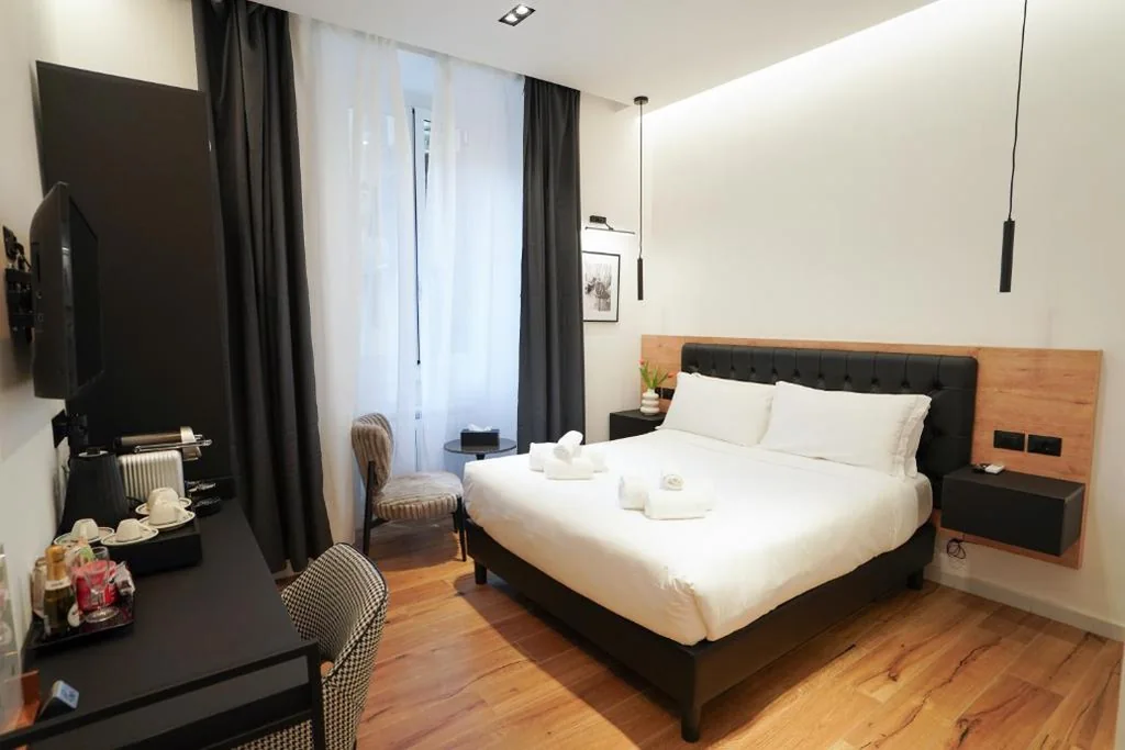 Small Double Room — No Man’s Land Guesthouse