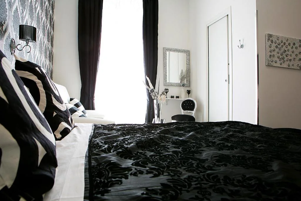 Camera Matrimoniale Piccola — Rome Key Home
