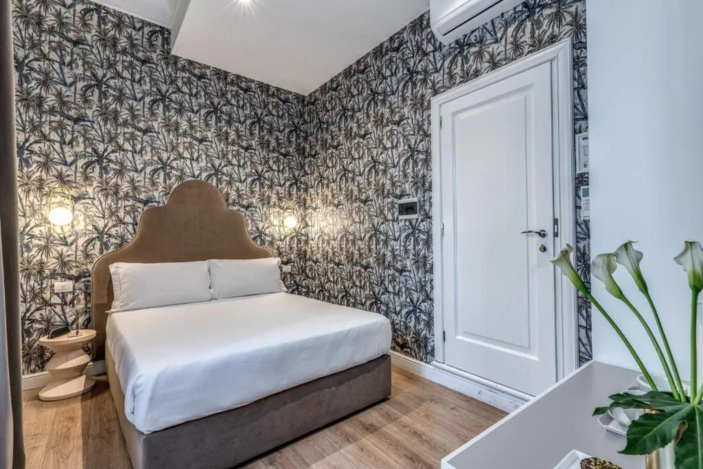 Camera Matrimoniale Piccola — Townhouse Condotti 29