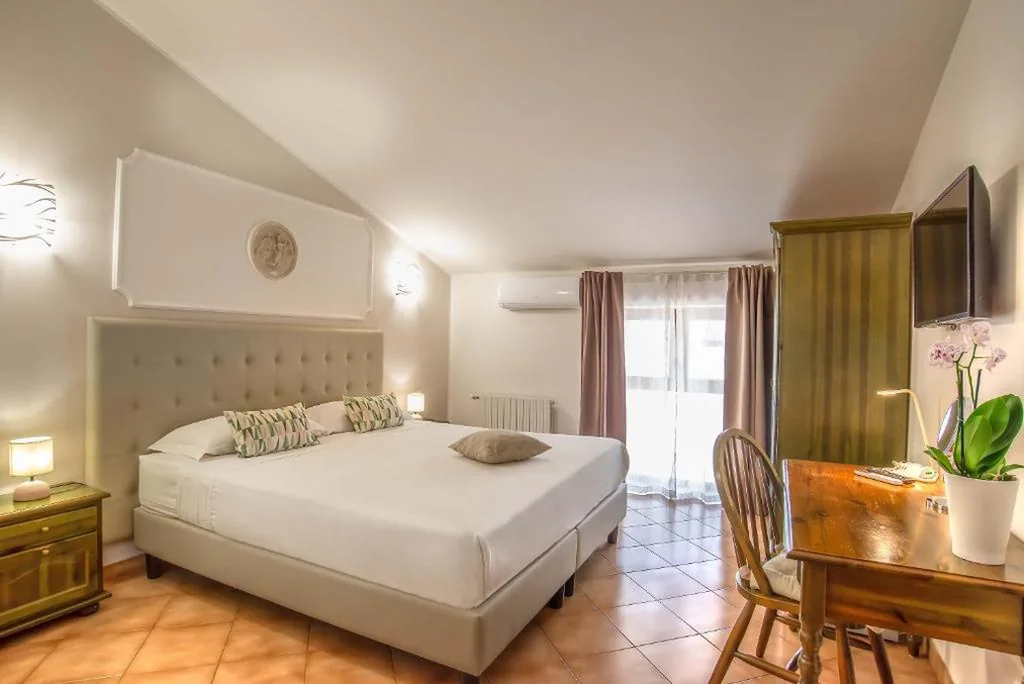 Double Room — Plaza Rooms Ciampino