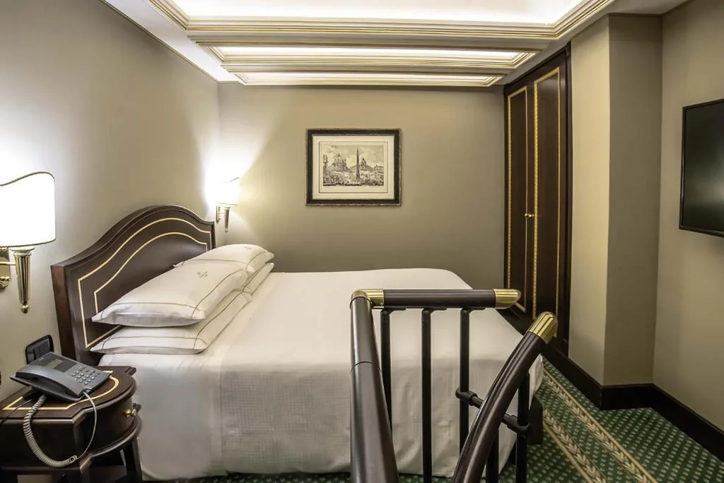 Camera Matrimoniale Premium su 2 Livelli — River Palace Hotel