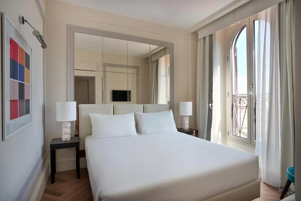 Premium Double Room — Trastevere Roma UNA Esperienze