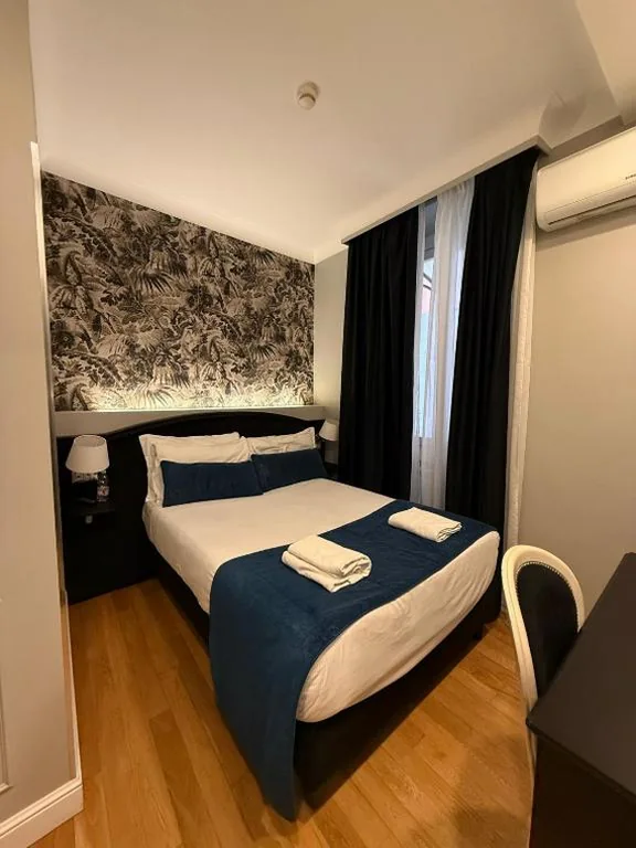 Double Room — Relais Fontana Di Trevi Hotel