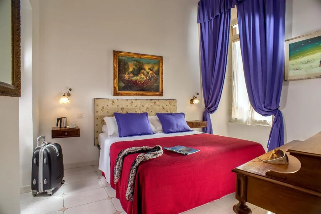 Double Room — Roma Central Guest House